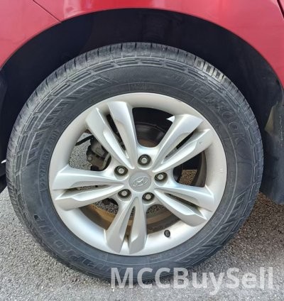 2012 Hyundai ix35 SUV Fully Loaded Like New 3