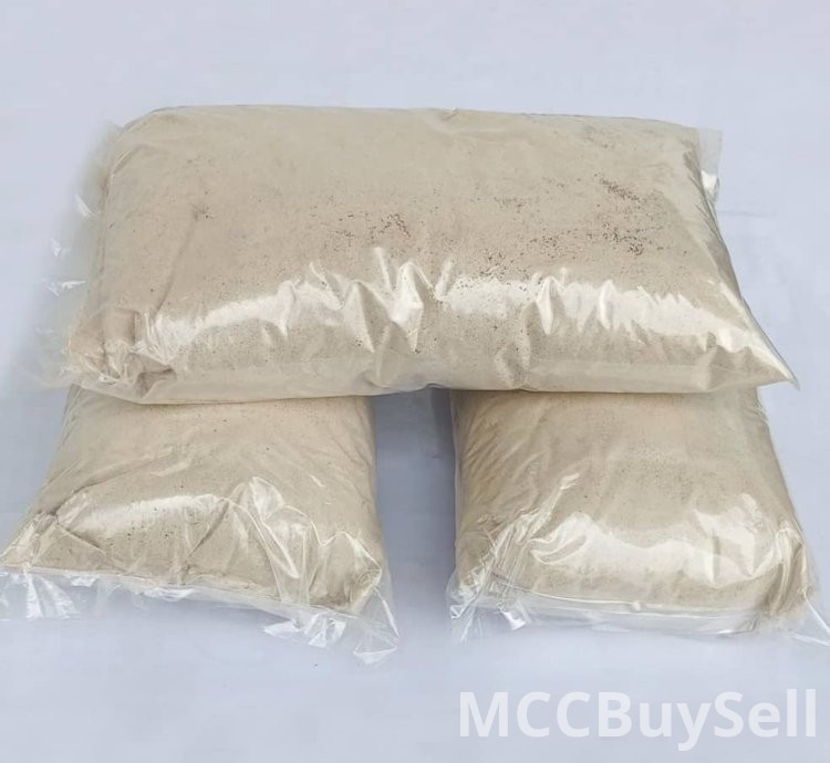 Plantain Flour Organic & Gluten-free For Authentic African Cuisine