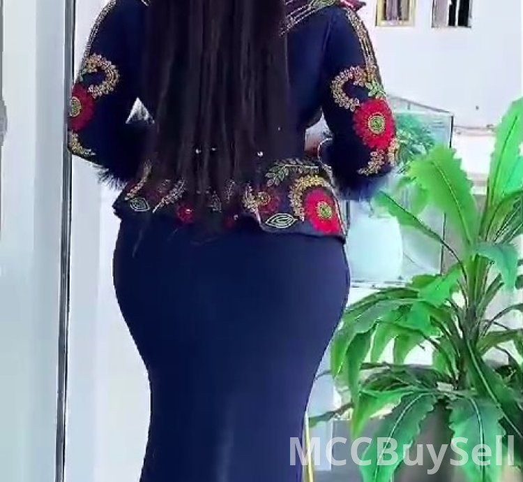 Ladies' Executive Eye Catchy Dress