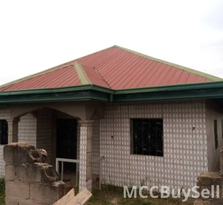 Dream Home for Sale: 3 Bedroom House in Bamenda