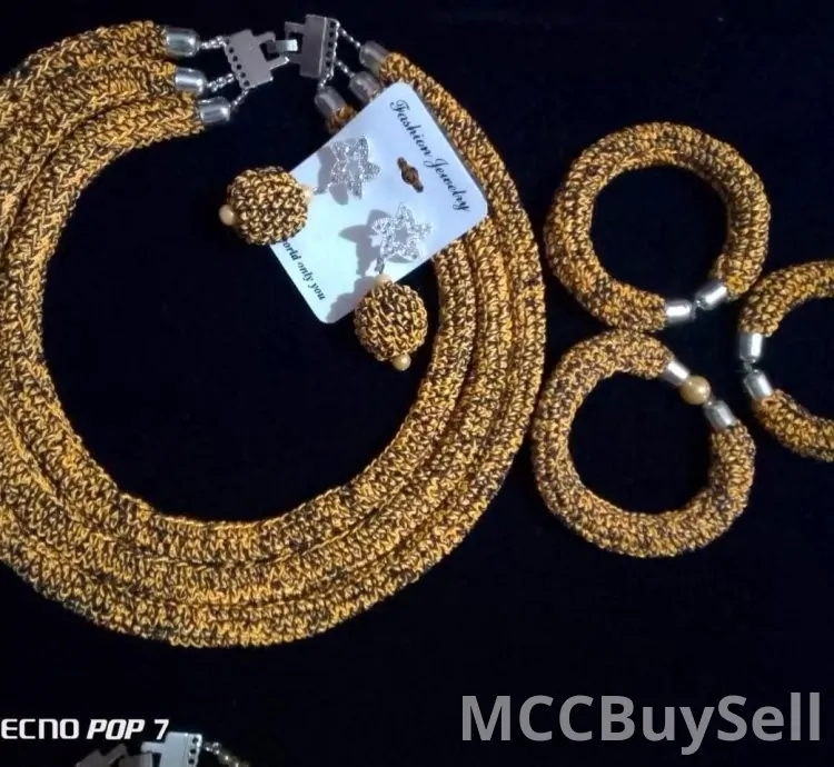 Necklaces [African Traditional necklaces and accessories]