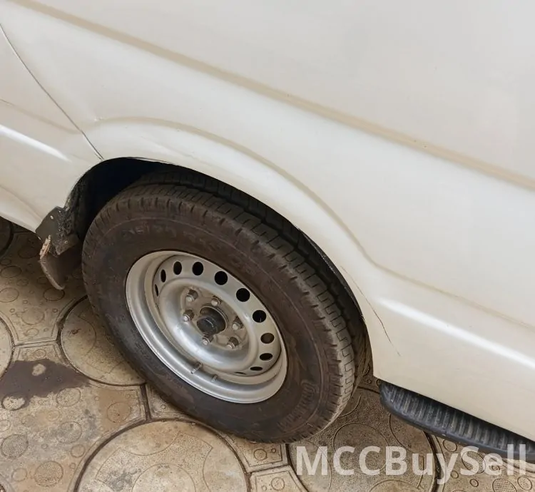 2012 HiAce 19 Seaters Toyota Commercial Bus For Transportation For Sale