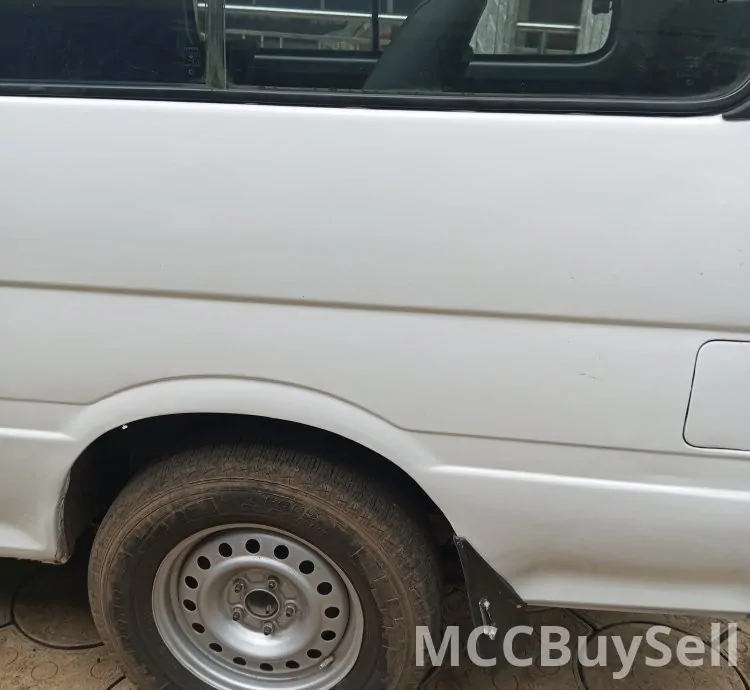 2012 HiAce 19 Seaters Toyota Commercial Bus For Transportation For Sale