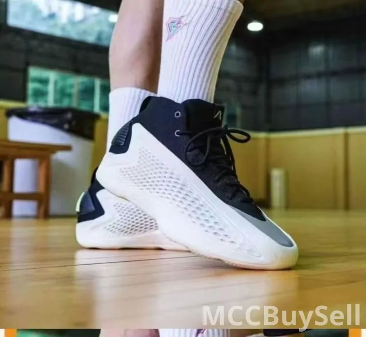 Edwards Generation basketball Shoes debuts sliding-proof.