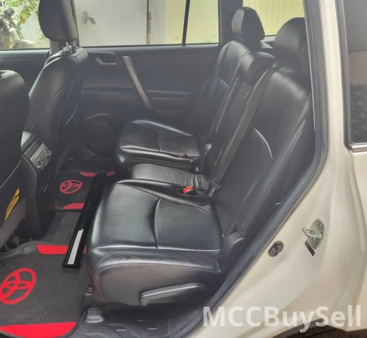 Toyota Highlander, 2012 Edition for Sale, Excellent Condition, Foreign Used