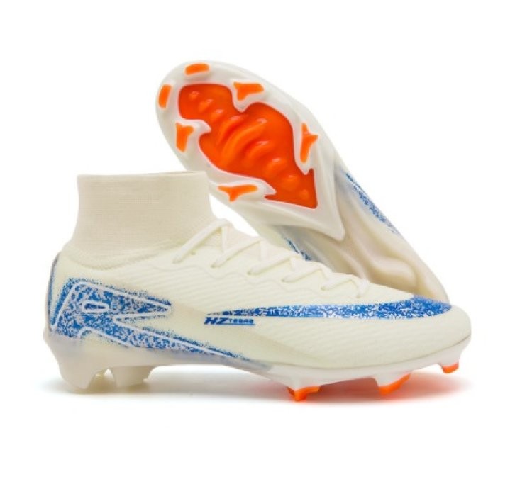 Sports Boots for Men & Women, designed for Performance & Comfort