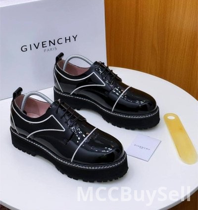 Affordable stylish clothing for men, women and kids.