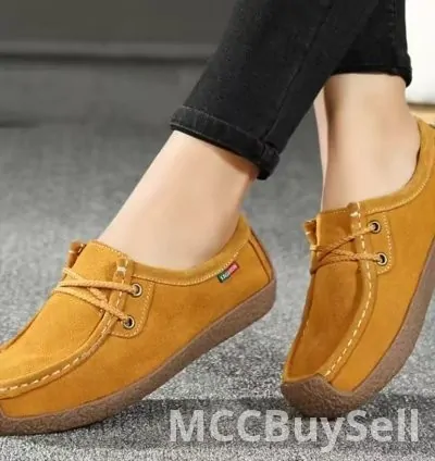 Premium shoes with a delicate and soft surface size 35 to 42. 3