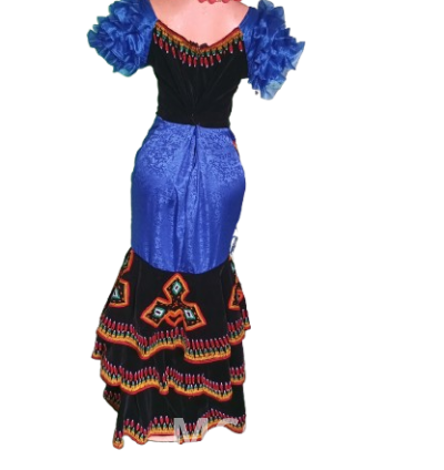 Traditional female Attire 4