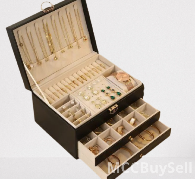 Jewelries & Accessories, Assorted Necklaces, Earrings, Rings, Bracelets, & Luxury Watch