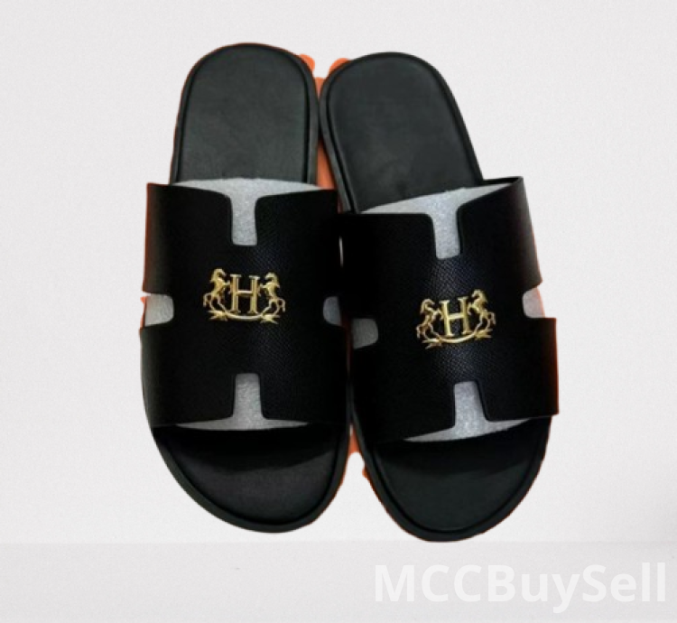 Foot Wear, Pure Leather & Multiple Fancy Designs