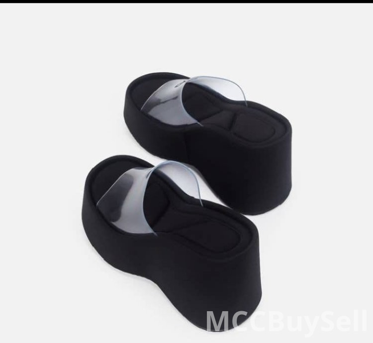 Elegant ladies' Shoes