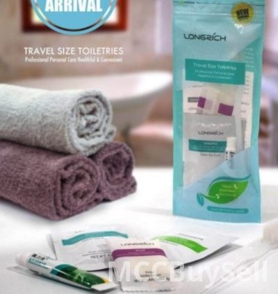 Travel Essentials Kit: 5-Piece Toiletry Quintet