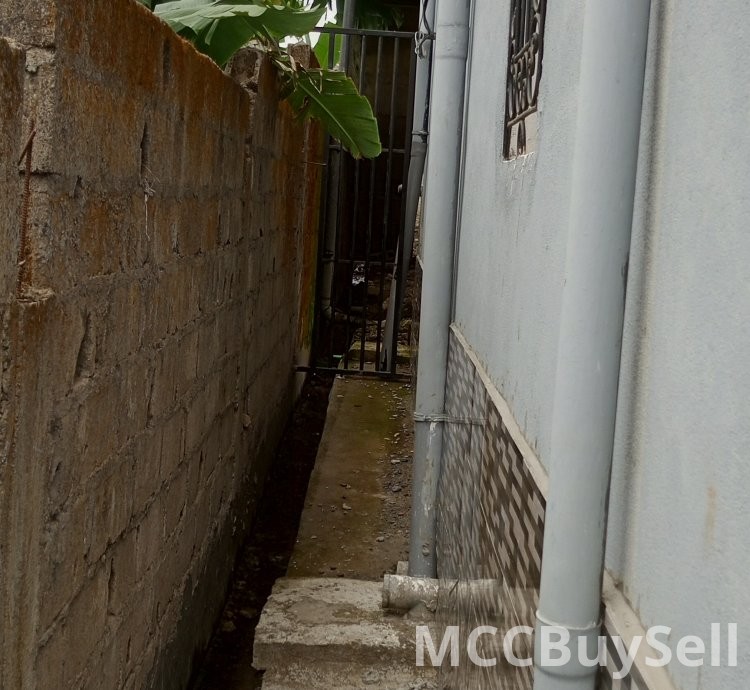 For Sale - Modern 6 apartments & 4 Studios Complex, Molyko New Layout, Buea