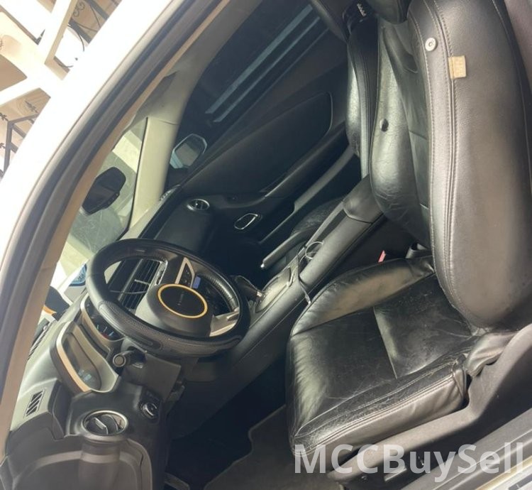Chevrolet Camaro 2012 V6 Automatic