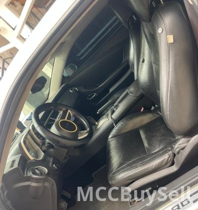 Chevrolet Camaro 2012 V6 Automatic