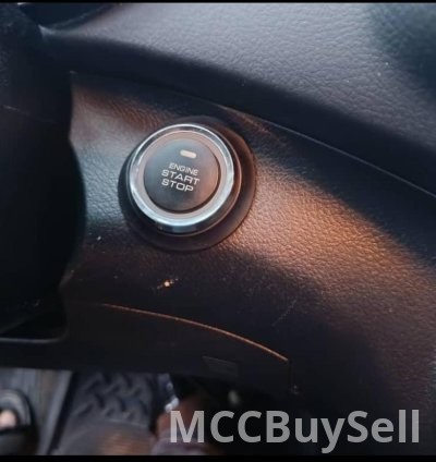 Buy, Toyota Highlander V6 4WD, Keyless, Open Roof, Available in Buea